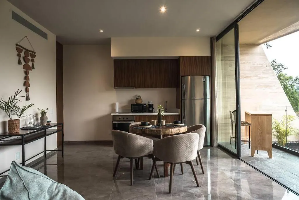 Suite De Lujo, Alberca, Gym, Jacuzzi En Areas Comunes Tulum 0*,  Mexico